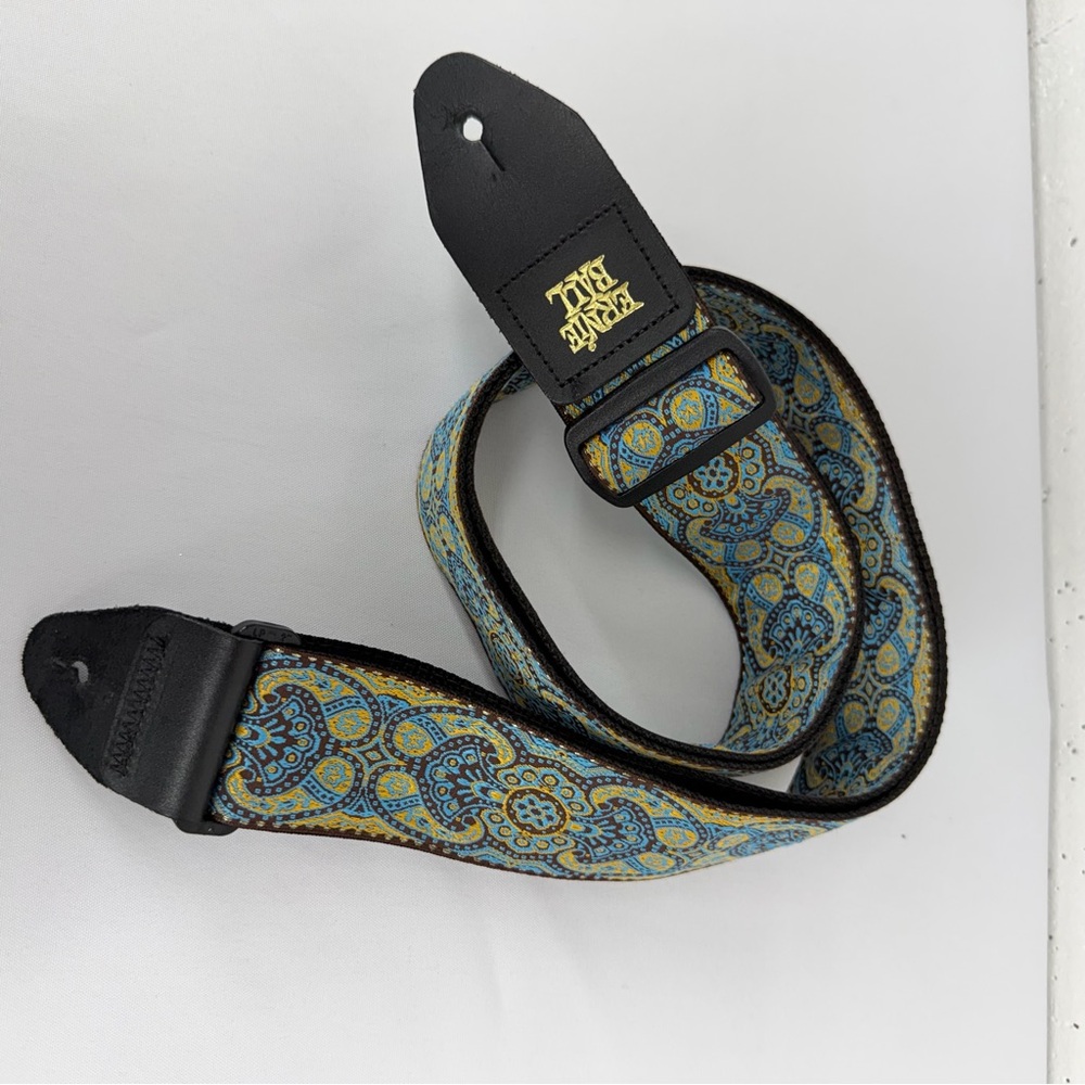 Ernie Ball Classic Jacquard Imperial Paisley Guitar Strap - Picture 2 of 8